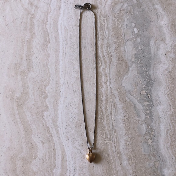 Matte Gold Heart Pendant Choker - Picture 2 of 2